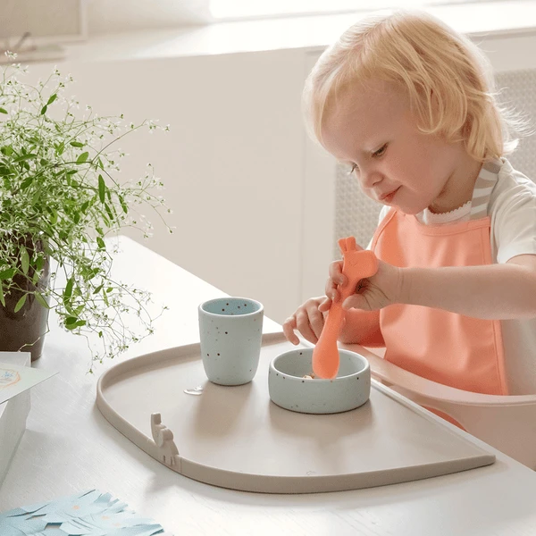 Done By Deer ™ Pull-over Bib Raffi Koraal - Afbeelding 3