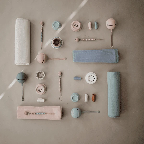 Mushie Dummy Houder, Powder Blauw - Afbeelding 4