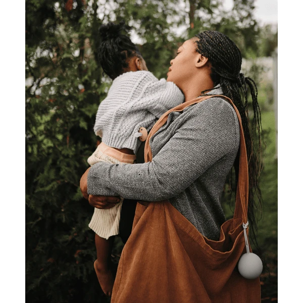 Mushie Dummy Houder, Stone - Afbeelding 2