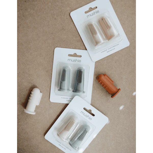 Mushie Vingertandenborstel Blush /Shifting Sand - Afbeelding 3