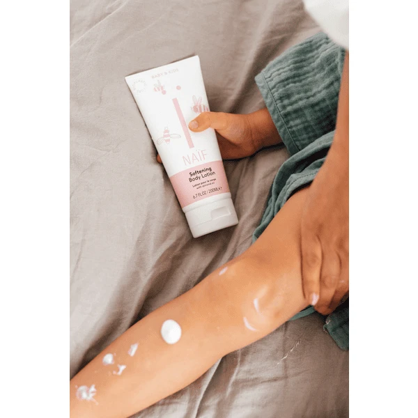 Naif Lichaamslotion Voor Baby's 200ml - Afbeelding 3